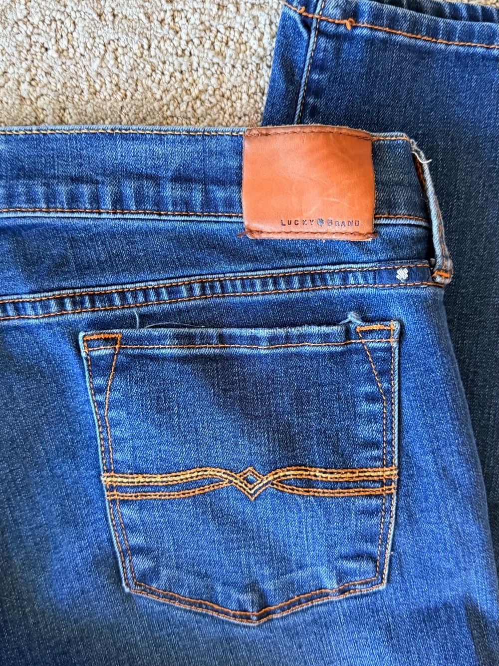 Lucky Brand Charlie Skinny Jeans Size 10/30 Dark Wash Mid Rise Stretch Denim - Picture 5 of 5